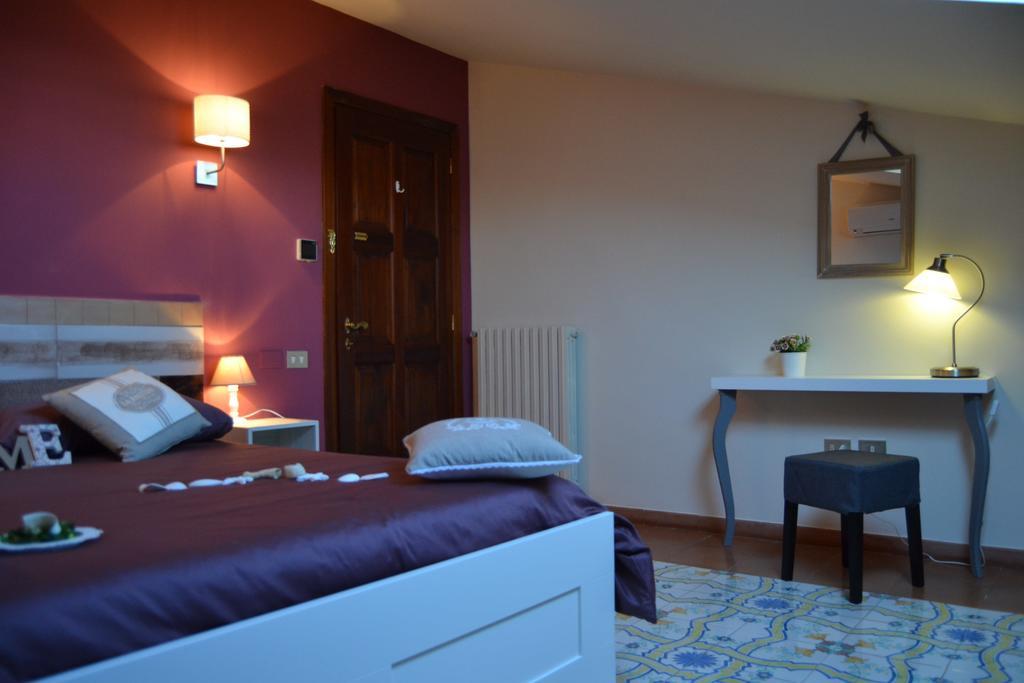 Un Tetto Di Stelle Deluxe Bed & Breakfast Salerno